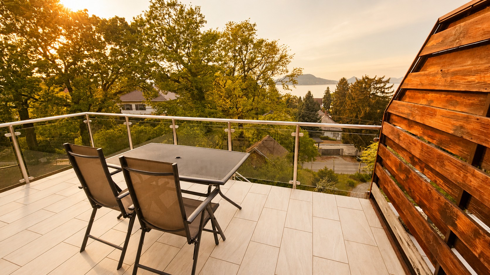 A Hilltop apartman prémium terasza panorámával
