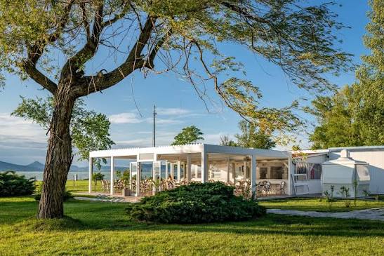 Rosé Étterem – Panoráma Bistro